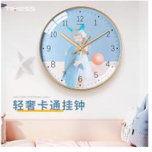 Timess 卡通儿童钟表客厅挂钟时尚简约时钟家用创意卧室石英钟现代大气挂表挂墙 QF2109-1 海豚女孩 【10英寸】