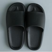 拖鞋	男44-45码黑色