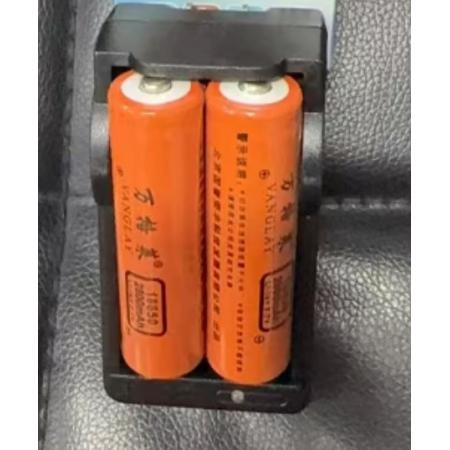 充电电池套装	万格莱18650 3.7V 2800mAh*2粒+一拖二座充