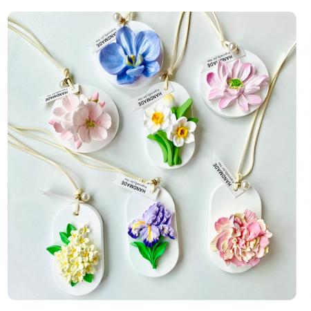 手工DIY涂绘色白胚花朵石膏浮雕画公司团建团队活动道具伴手礼品	随机4个装（可选款，配4珍珠挂绳，2套颜料 2瓶精油）